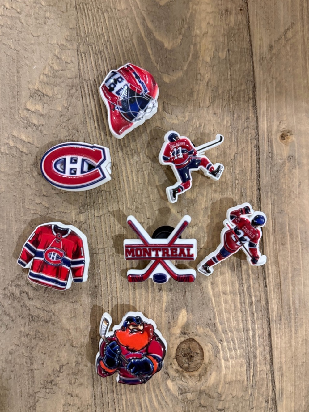 Montreal canadiens croc charm set
